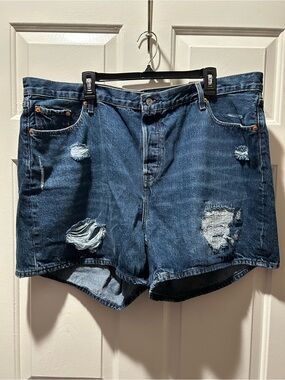 Levi's Plus Size 501 Distressed Dark Blue Denim Shorts Size 22